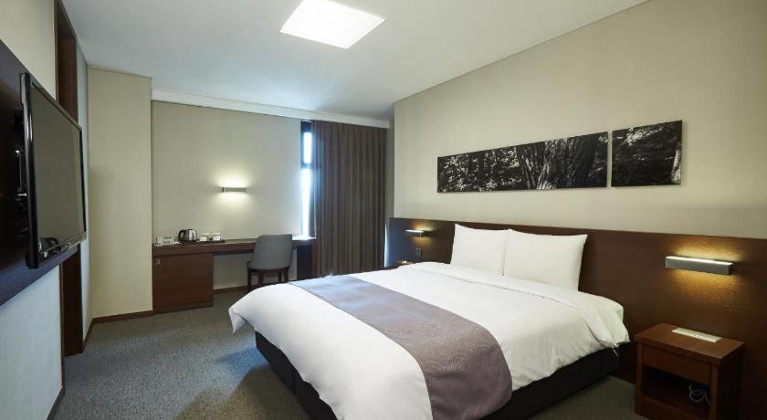 The Bloomvista Hotel Yangpyeong Exterior photo